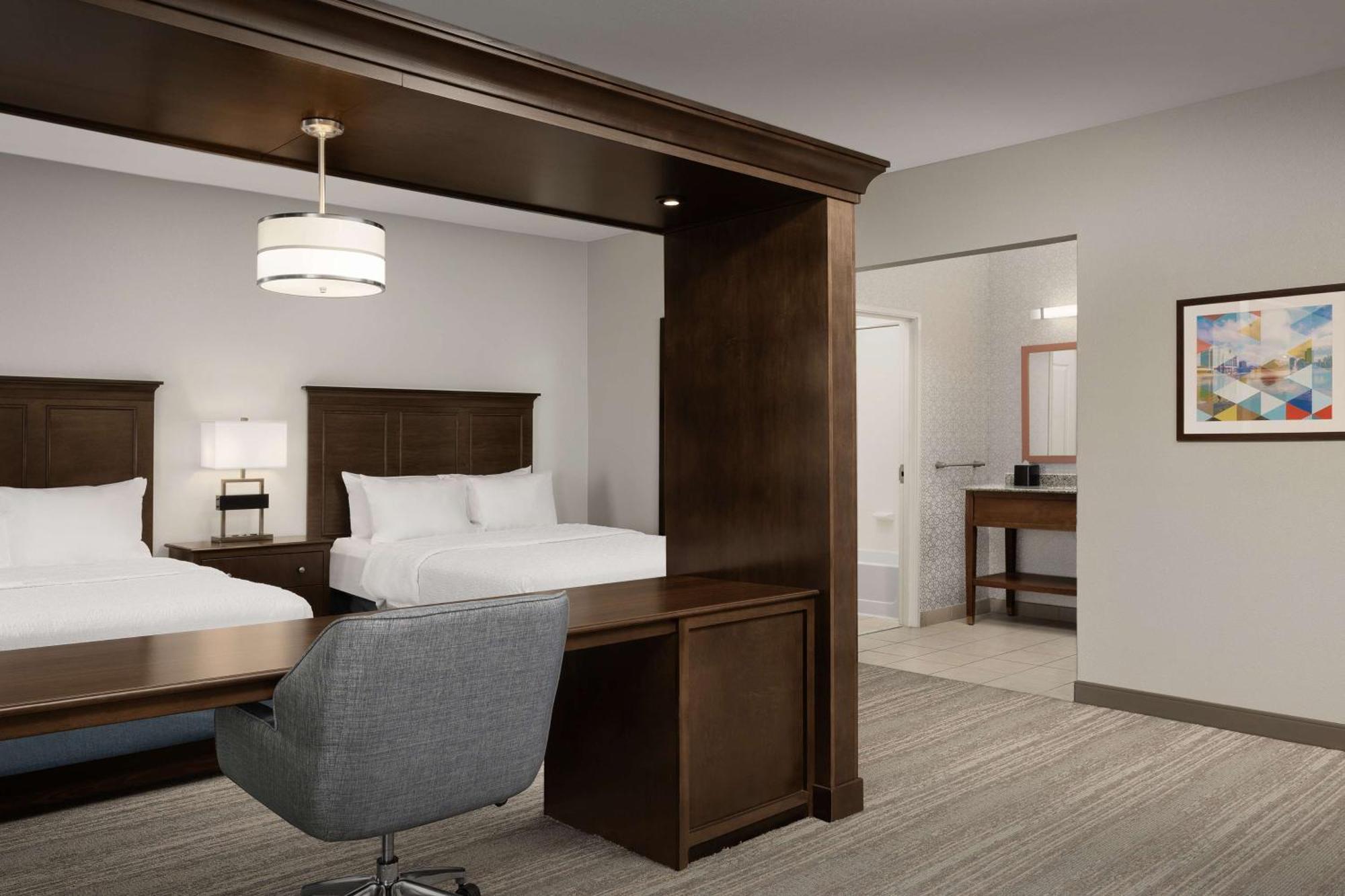 Hampton Inn & Suites Huntsville Research Park Area Exteriör bild